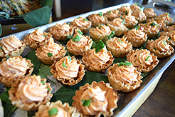 SHOWER THE BRIDE AND GROOM